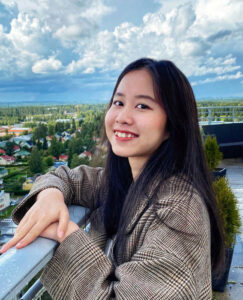 Moderator Nguyễn Thị Ni